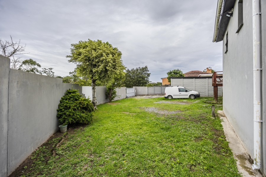 3 Bedroom Property for Sale in Lennox Estate Eastern Cape